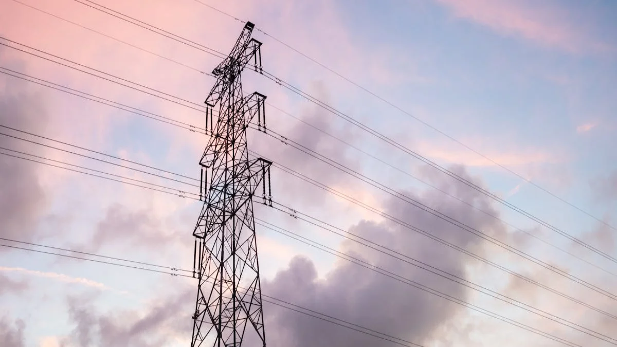 How to implement Cloud Infrastructure in decentralized ecosystems in the post-Editorial era